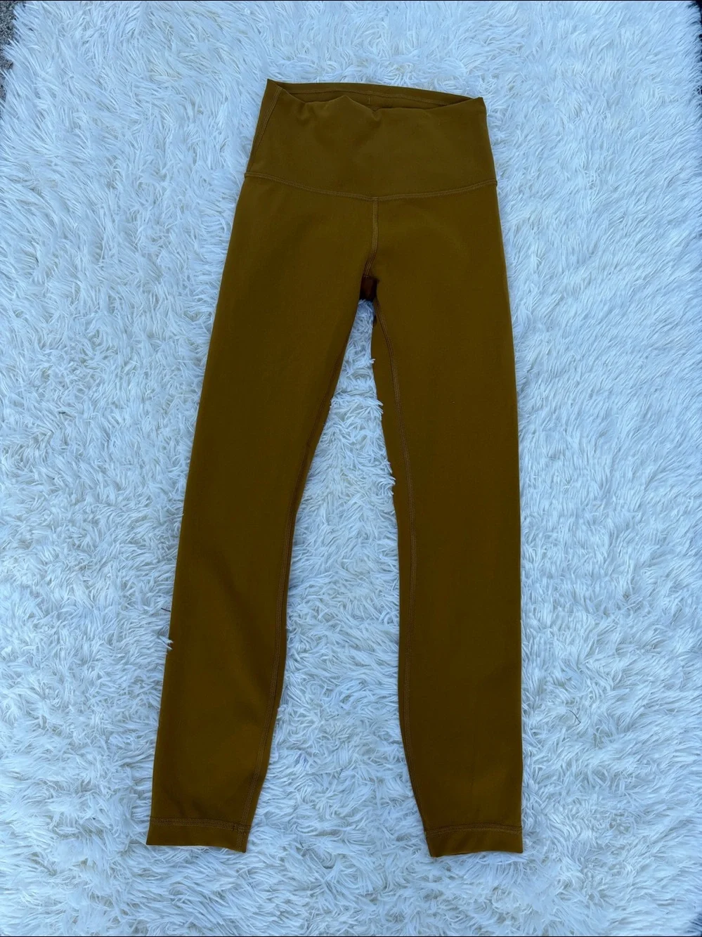 Lululemon leggings size 4